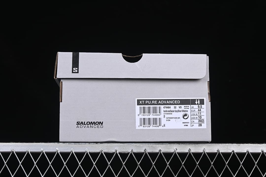 Shoe box label identifying XT Pu.re Advanced and sample size
