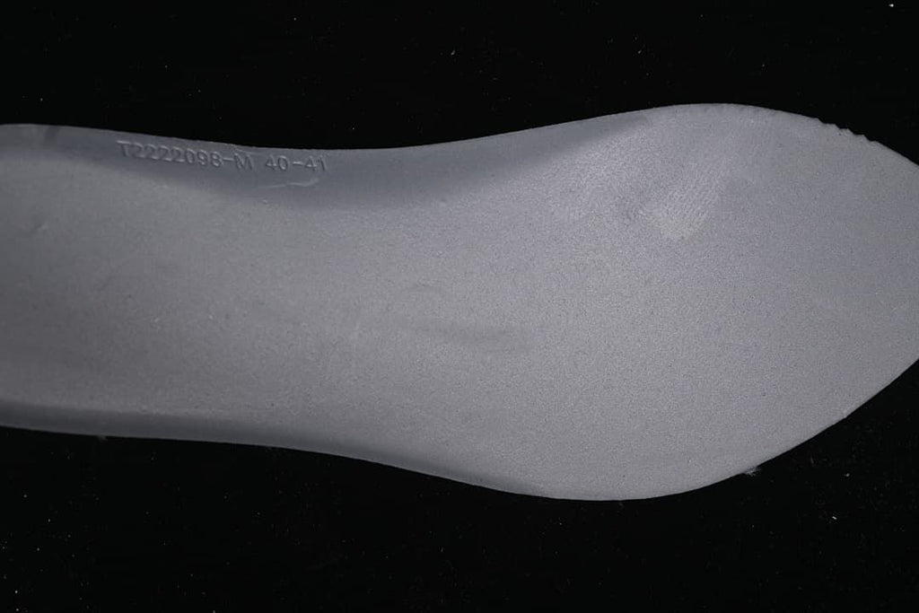 Close-up of a shoe sole marking showing 40–41