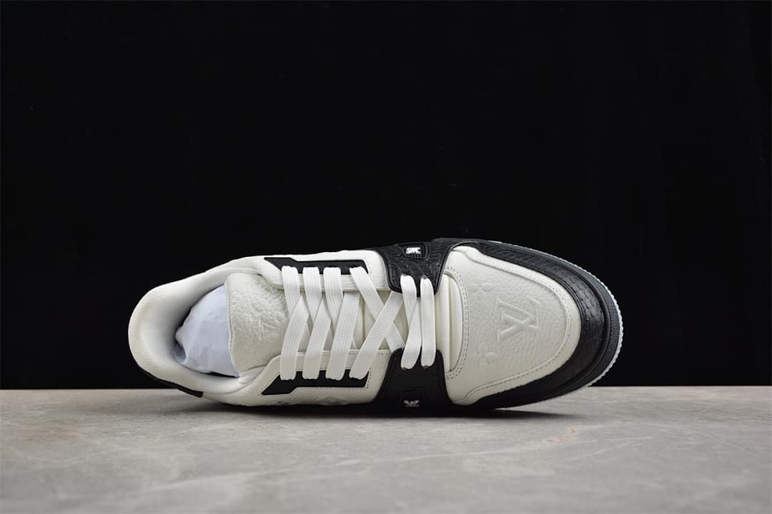 Top-down view showing the laces, tongue, and contrasting upper panels.