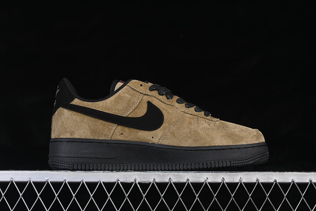 Side view of a khaki and black Nike Air Force 1 ’07 low-top sneaker