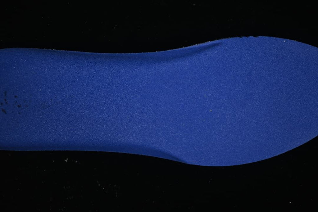 Blue footbed shown separately against a dark background