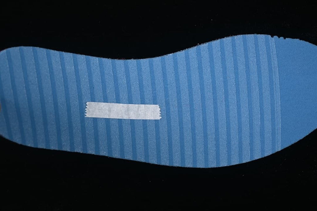 Blue striped shoe insole shown separately.