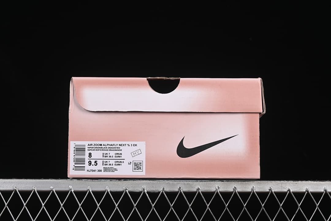 Shoe box label identifies Air Zoom Alphafly Next% 3 EK and shows sample size details