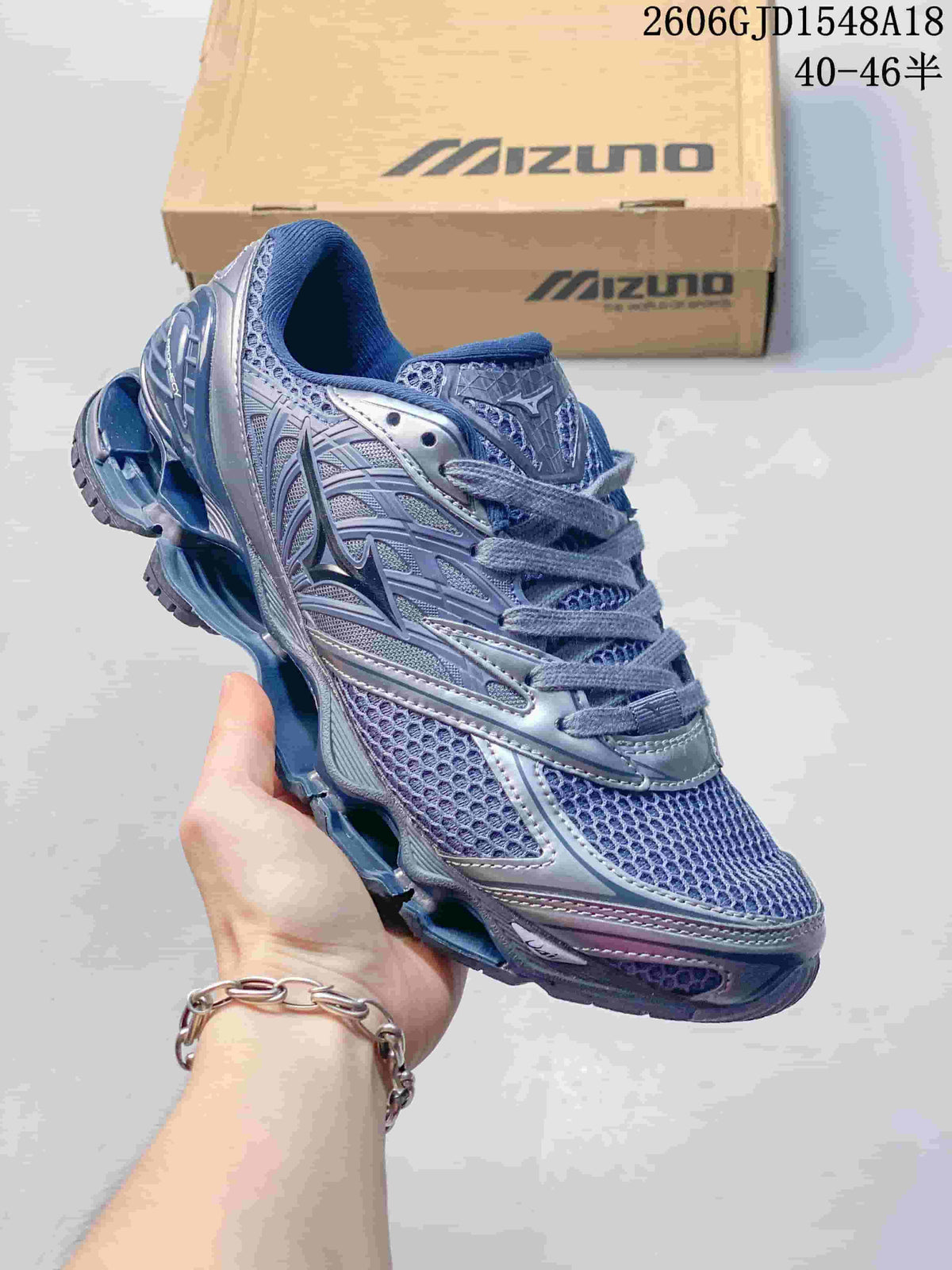 Blue-gray Mizuno Prophecy 8 mesh running shoe
