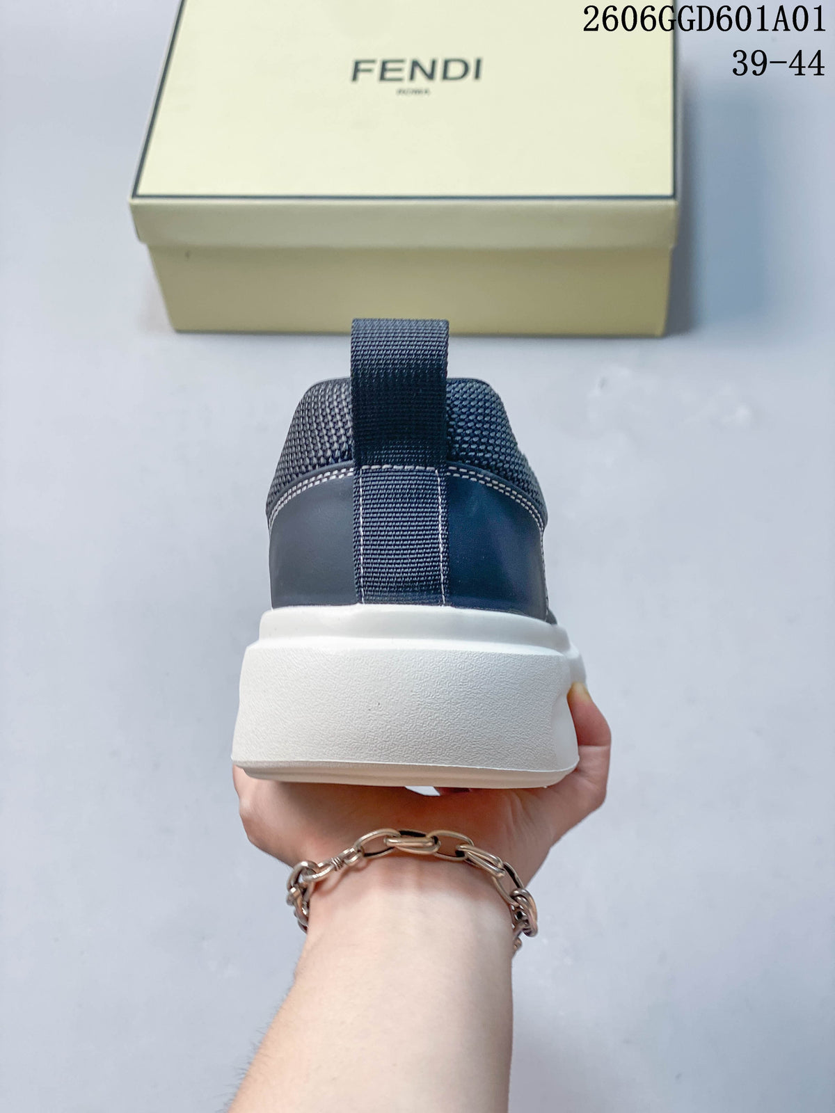 Rear view showing the navy heel panels and thick white soles.