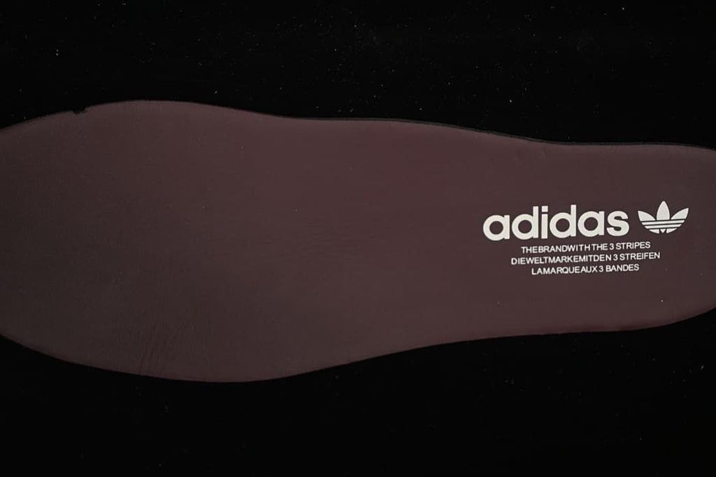 Close-up of the insole branding