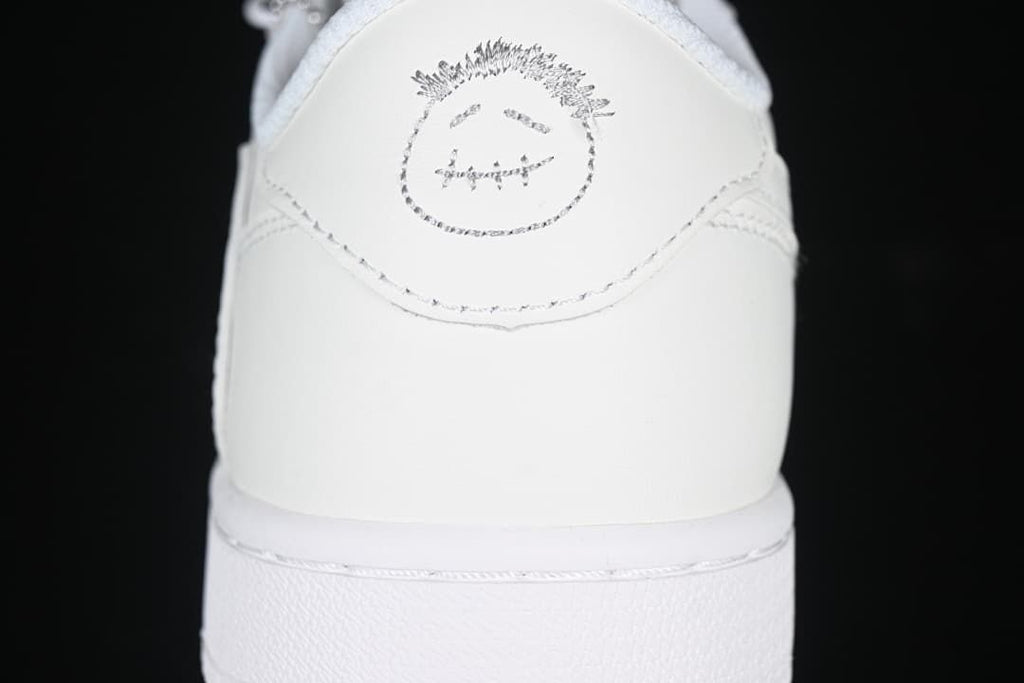 Close-up of the heel panel and printed graphic.
