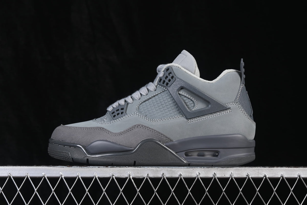 Opposite side profile of the grey Air Jordan 4 Retro SE.