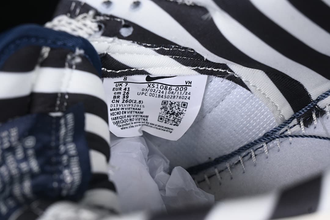 Interior size label showing EU 41 on the photographed shoe