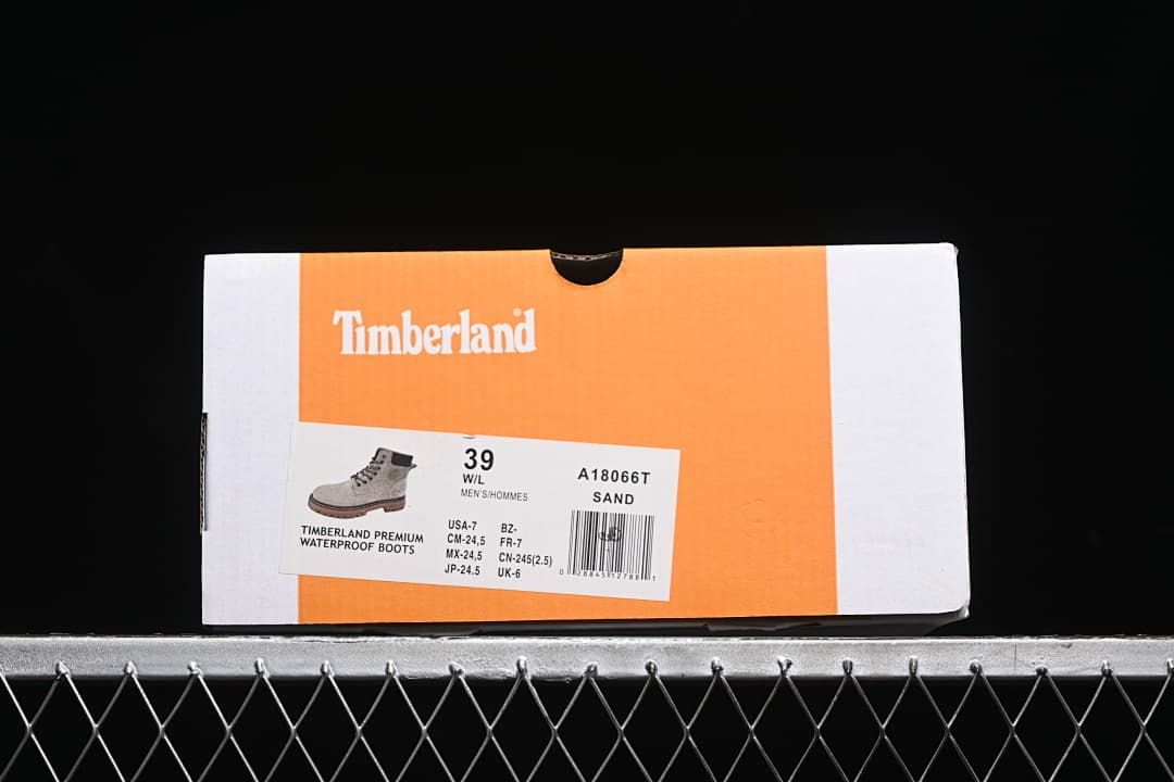 Timberland box label identifying style A18066T, Sand, and size 39; the size is for the photographed sample