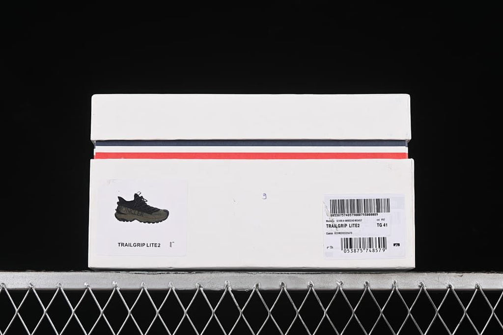 Shoe box label identifying Trailgrip Lite2 and size 41
