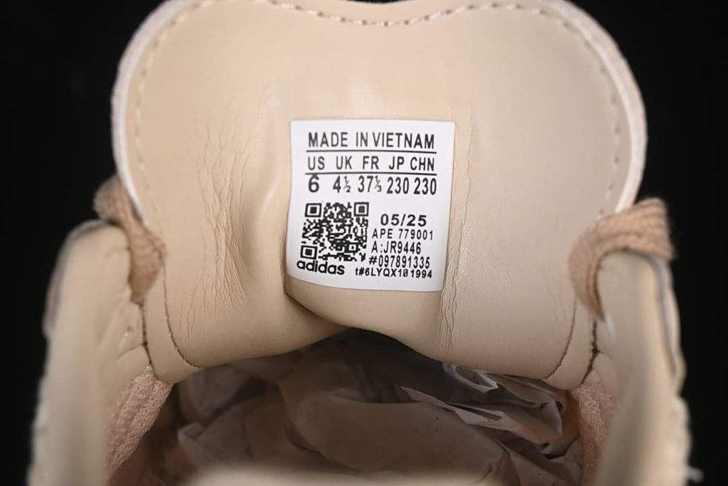 Tongue size label showing US 6, UK 4.5, EU 37 1/3 and JR9446