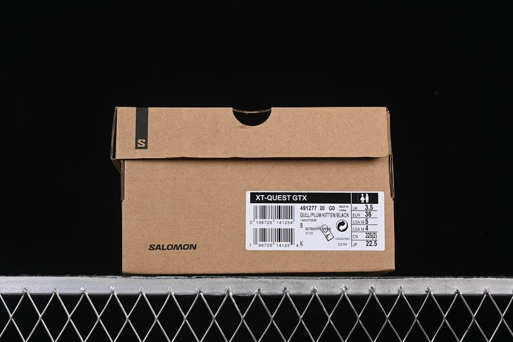 Shoebox label identifying XT-Quest GTX and sample EU size 36