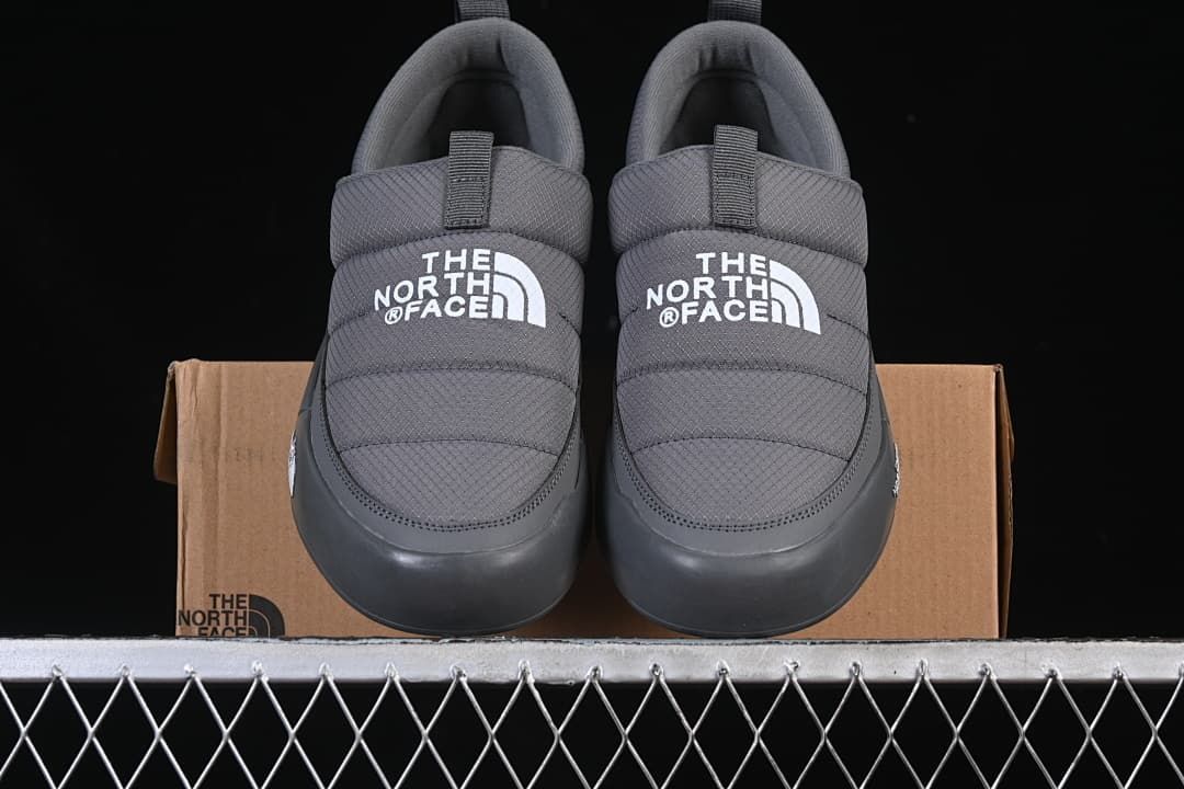 Front view of the pair resting on the shoe box