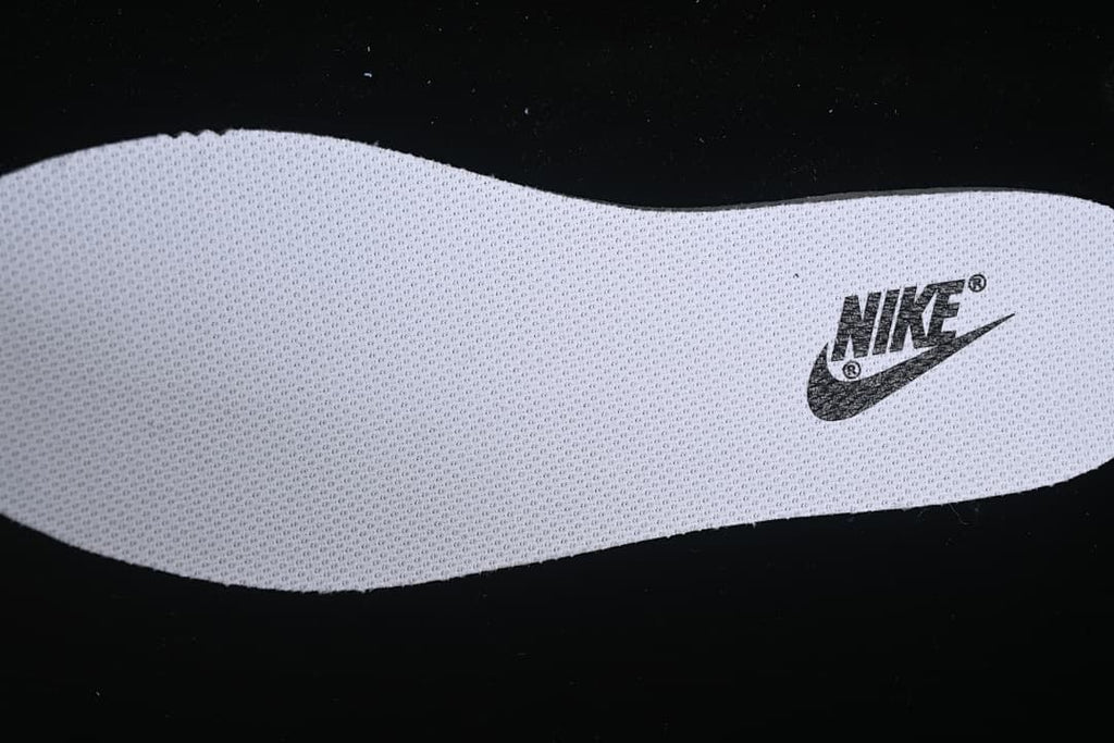 White insole with Nike branding