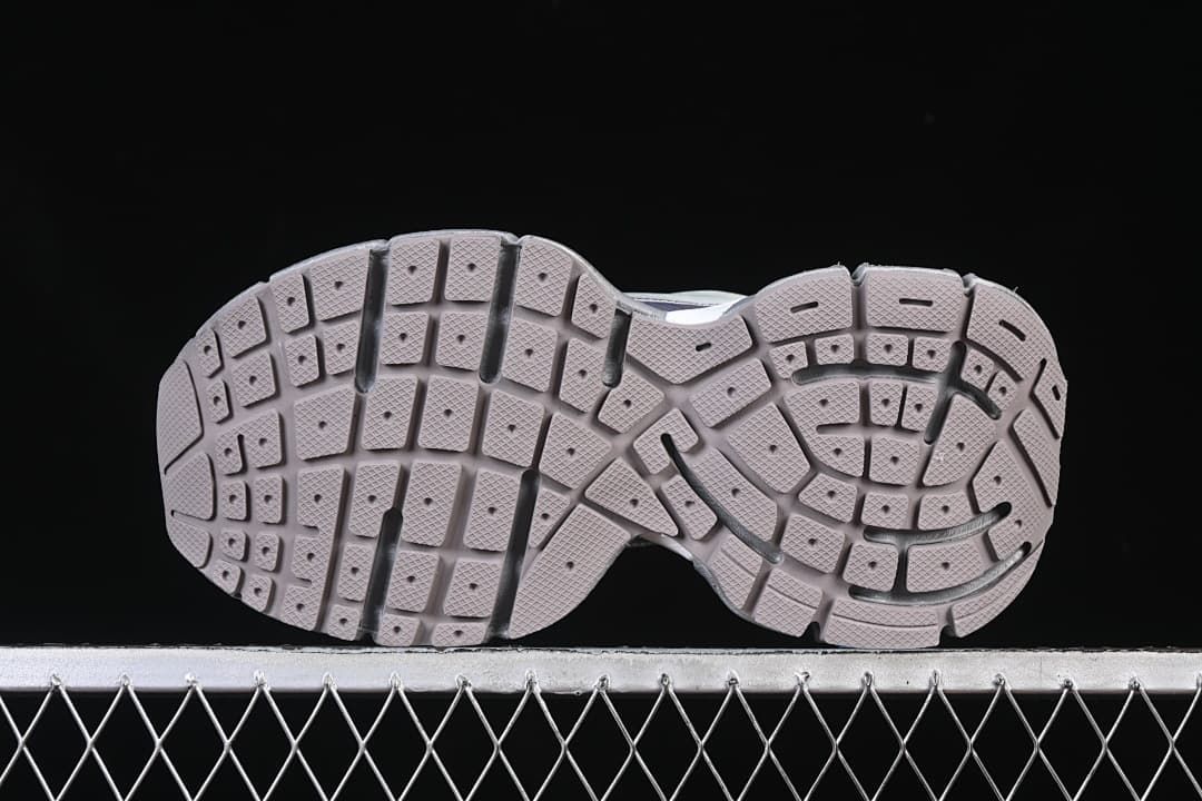 Underside view of the segmented outsole