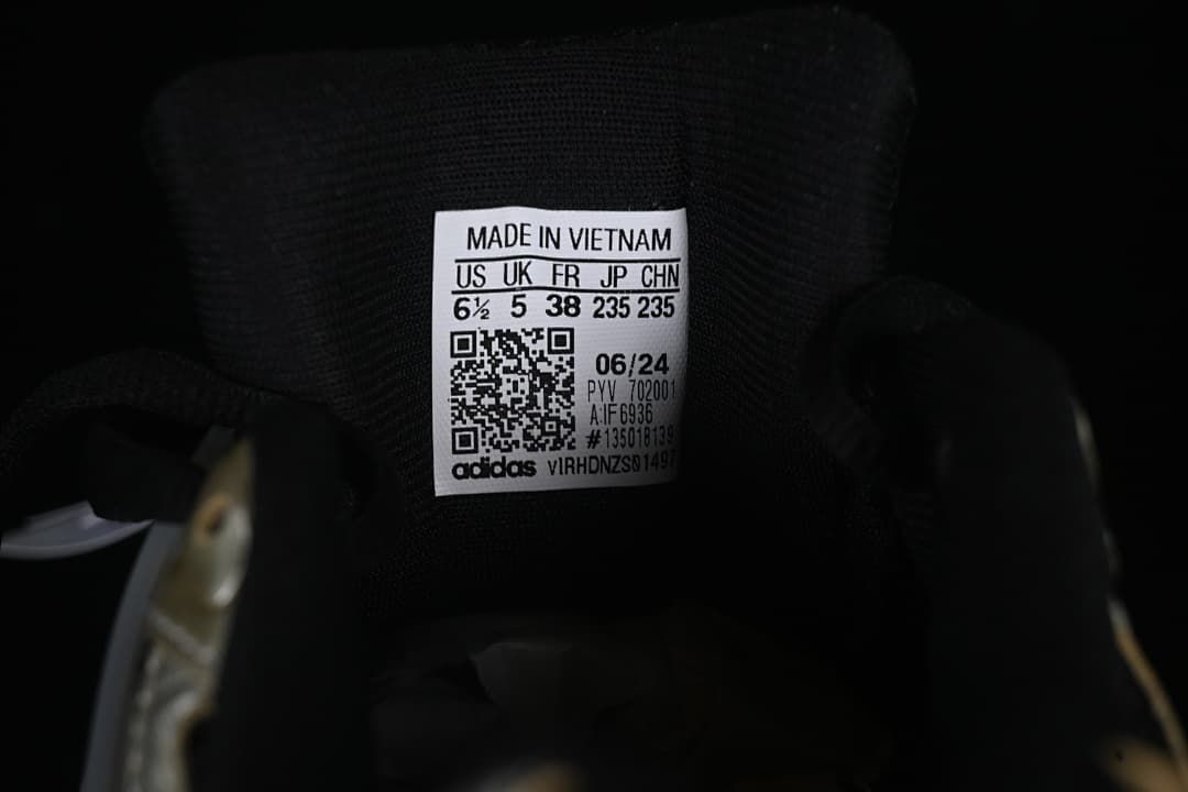 Interior size label showing EU 38 and style code IF6936
