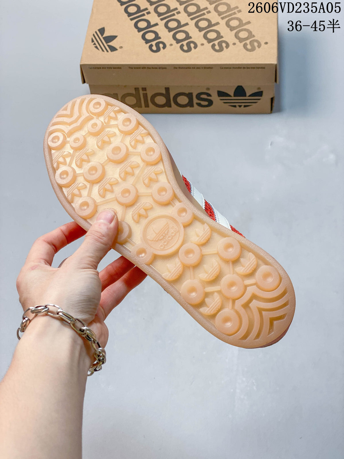 Close-up of the translucent gum-colored outsole