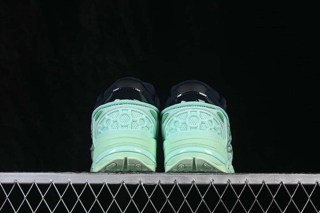 Rear view of the mint sculpted heels