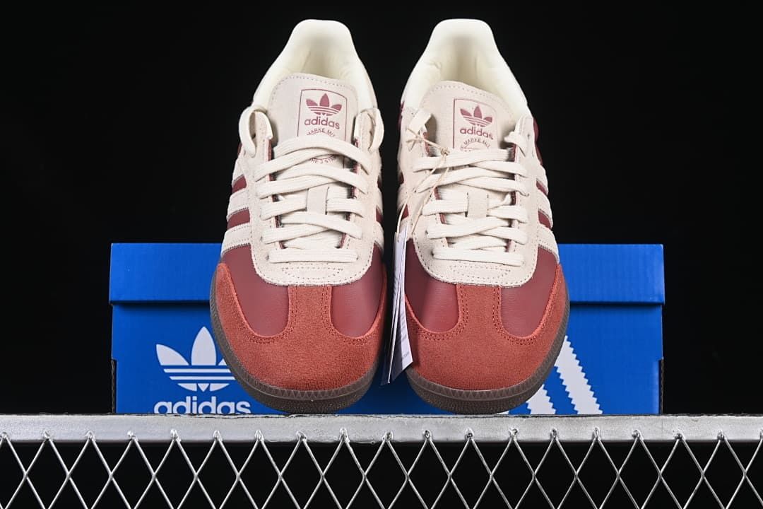 Front view of the pair displayed on a blue shoe box