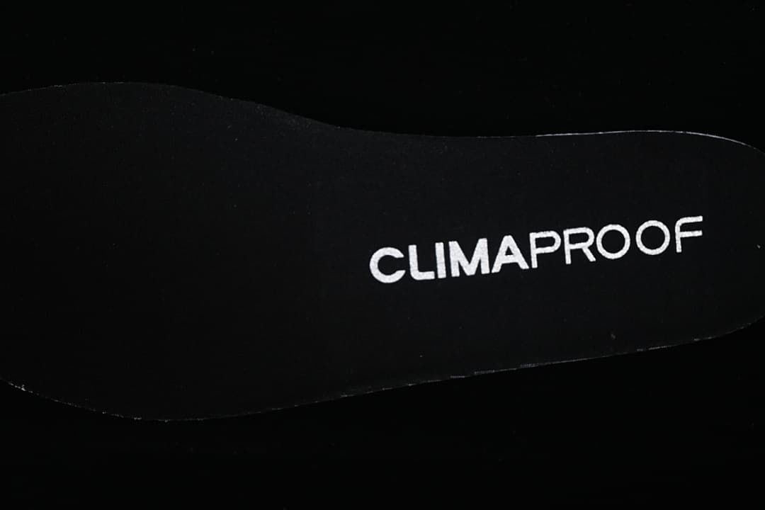 Black insole marked Climaproof