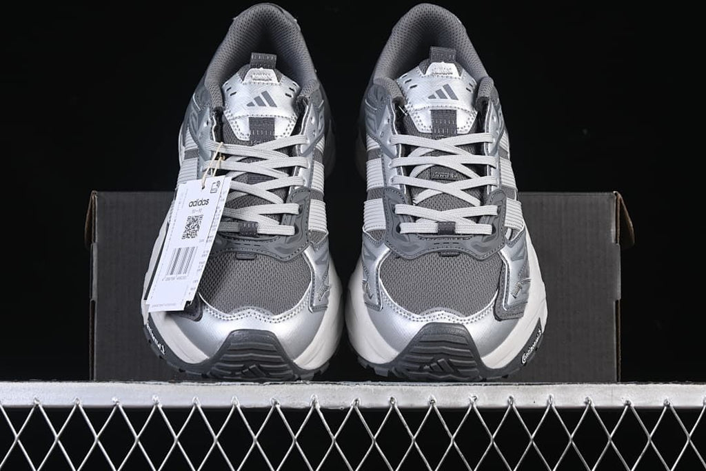 Front view of the pair placed on a shoebox.