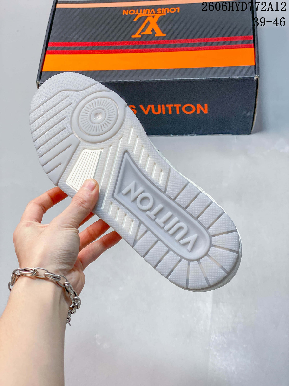 Close-up of the patterned outsole on a white sneaker.