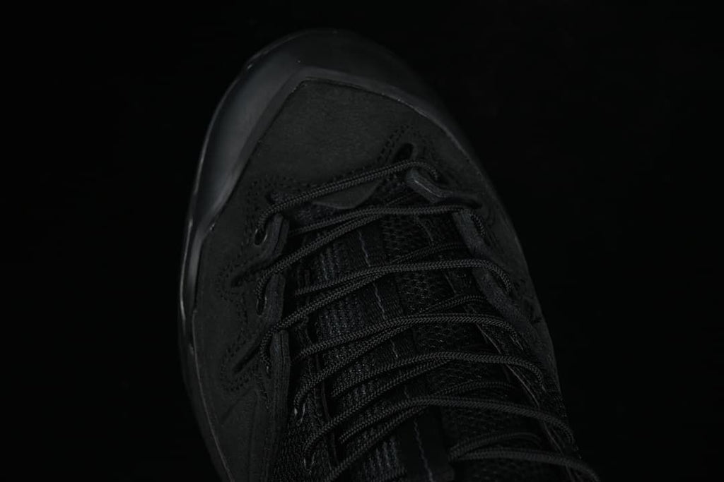 Top view of the black laces and toe area