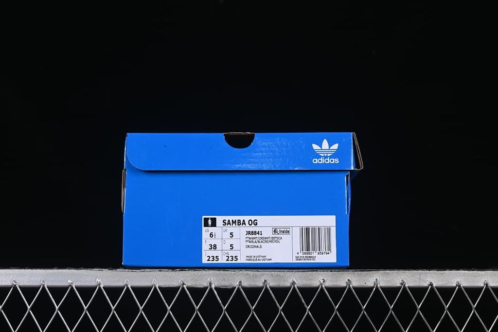 Samba OG shoebox label showing the JR8841 style code and sample size