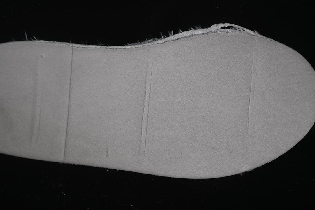 Close-up of the mule outsole