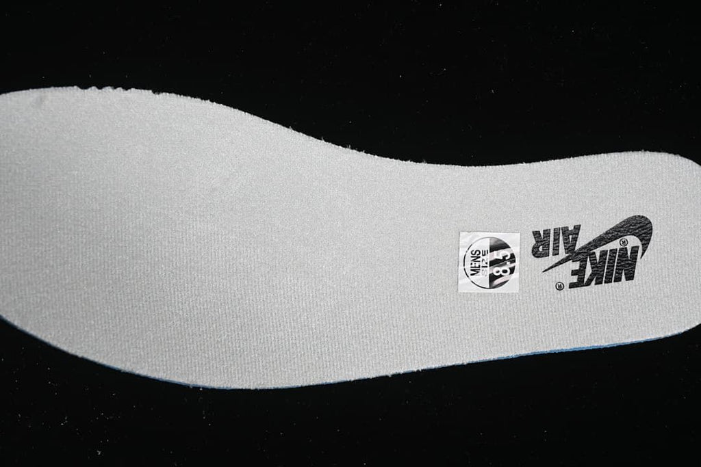 Close-up of the insole with a visible EU 38.5 marking