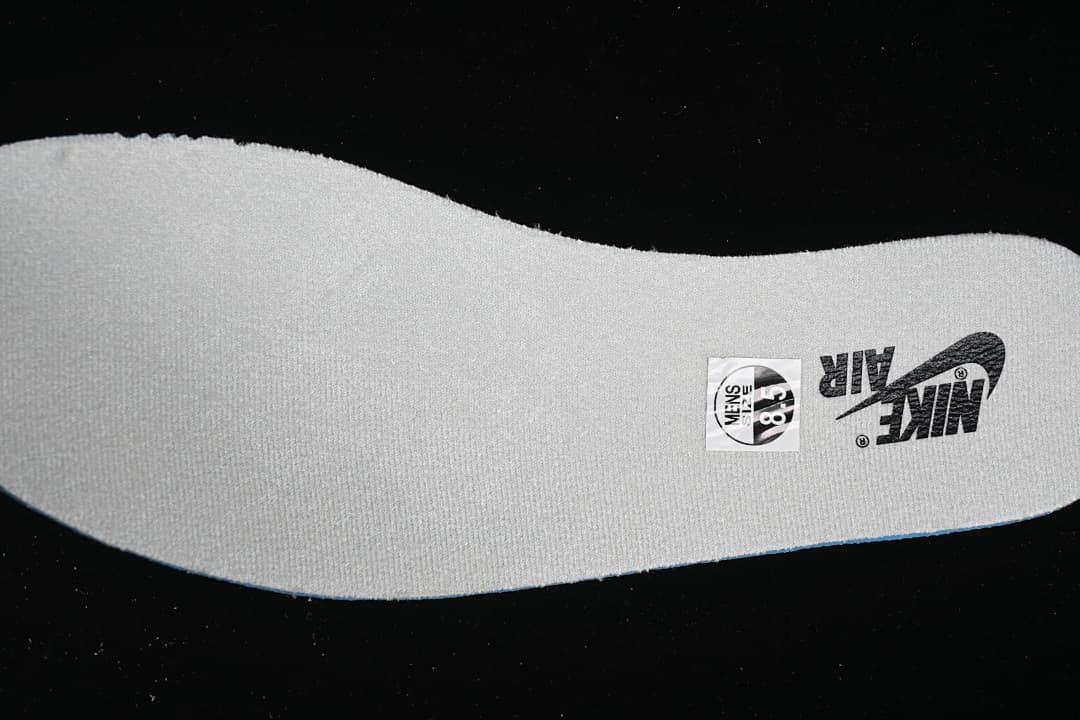 Close-up of the insole with a visible EU 38.5 marking