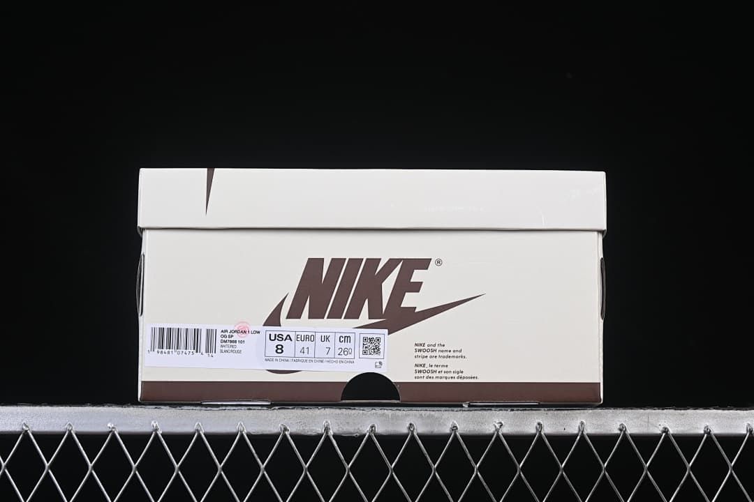 Shoe box label displaying Air Jordan 1 Low OG SP and sample size conversions.