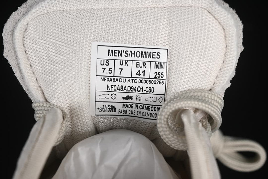 Tongue size label showing a men's sample size of EU 41