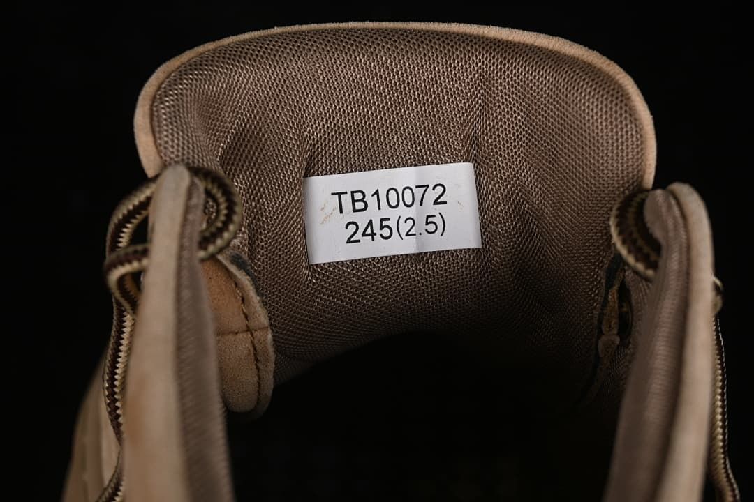Inside view of the boot with a TB10072 label reading 245(2.5)