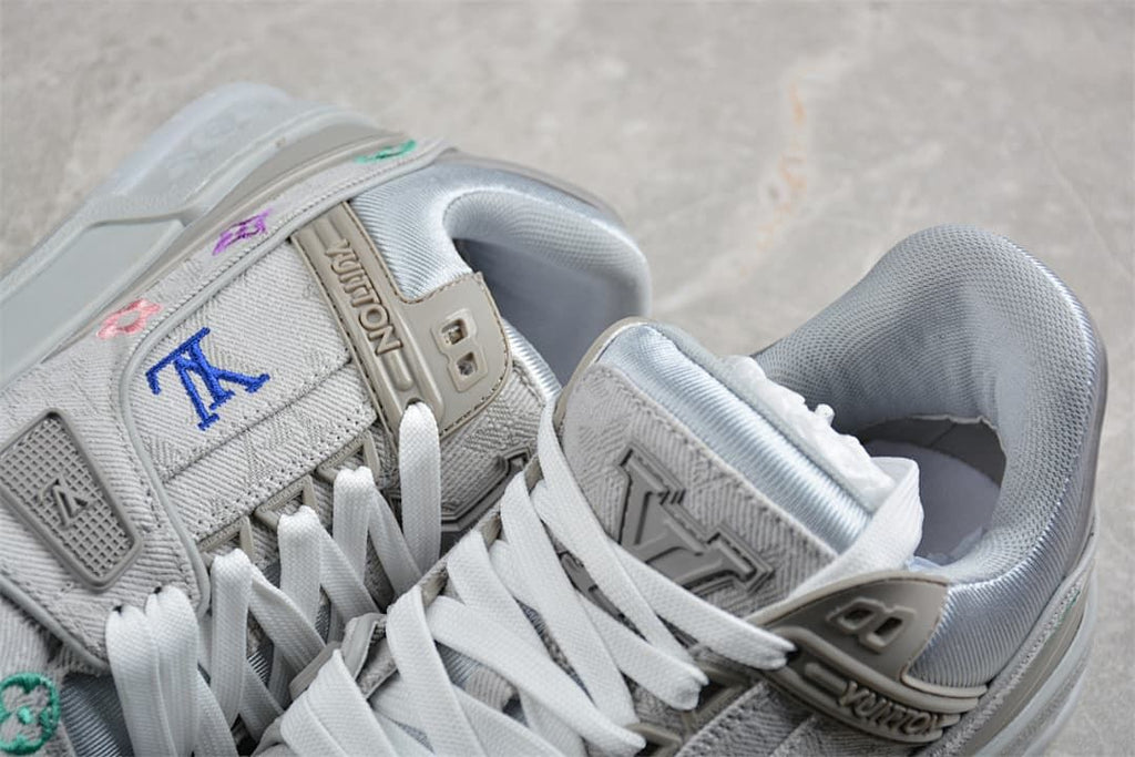 Close-up of the LV Trainer sneakers, laces, and tongue details
