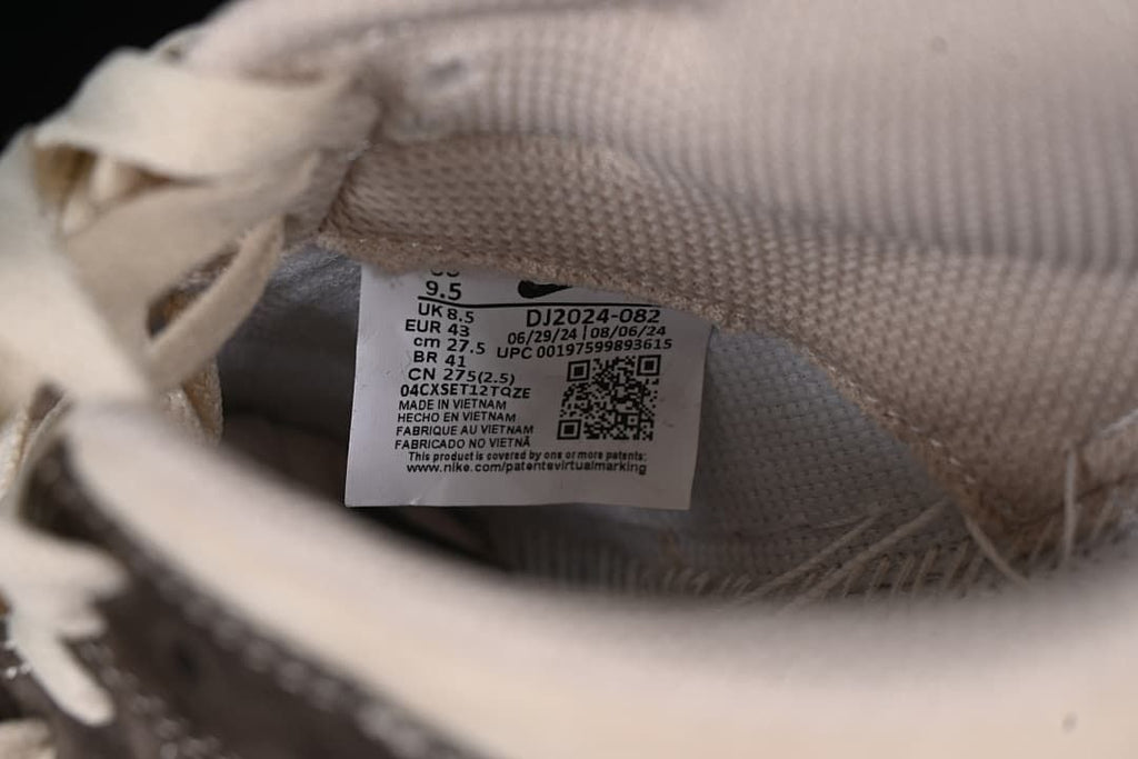 Interior size label showing EU 43 and style code DJ2024-082.