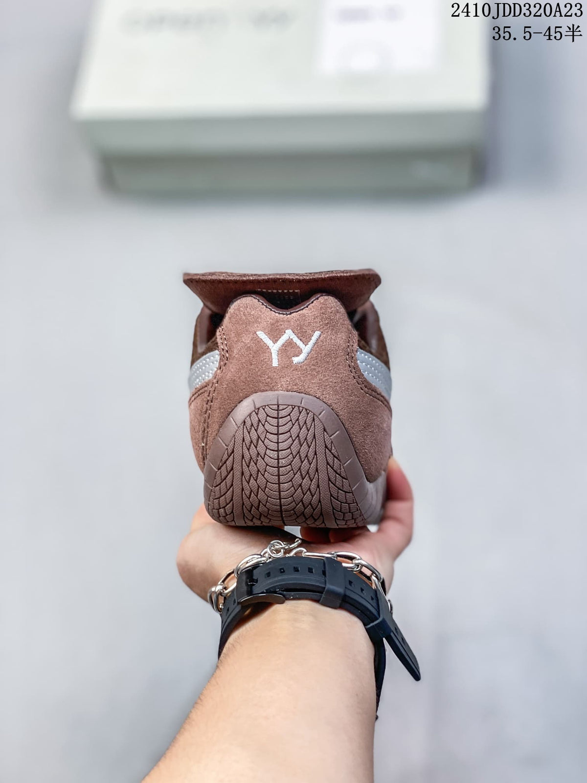 Rear view of the brown Puma Speedcat sneaker with heel detail