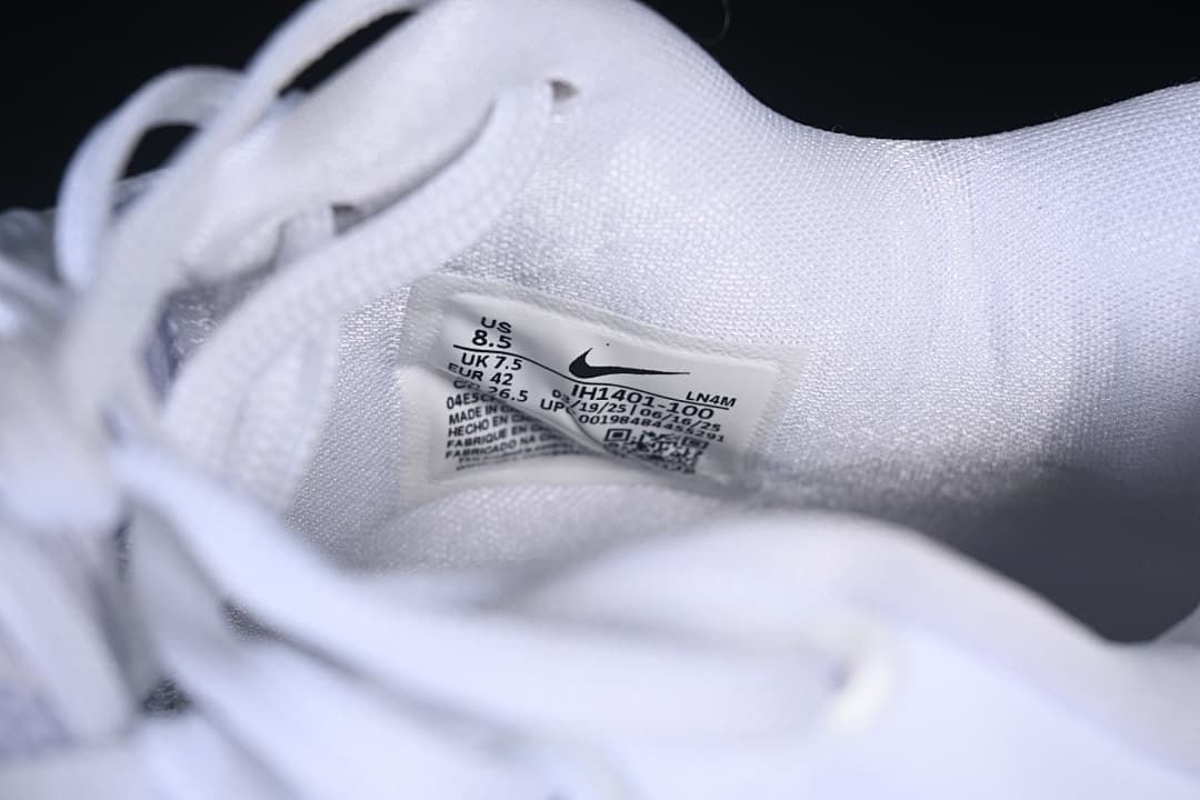 Close-up of the shoe label showing US 8.5, UK 7.5 and EU 42