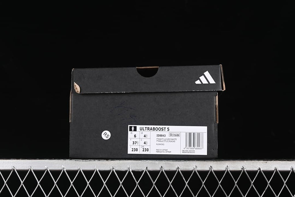 Shoe box label identifying Ultraboost 5 and style ID8843