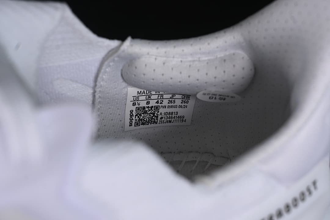 Close-up of the shoe's size and product label.