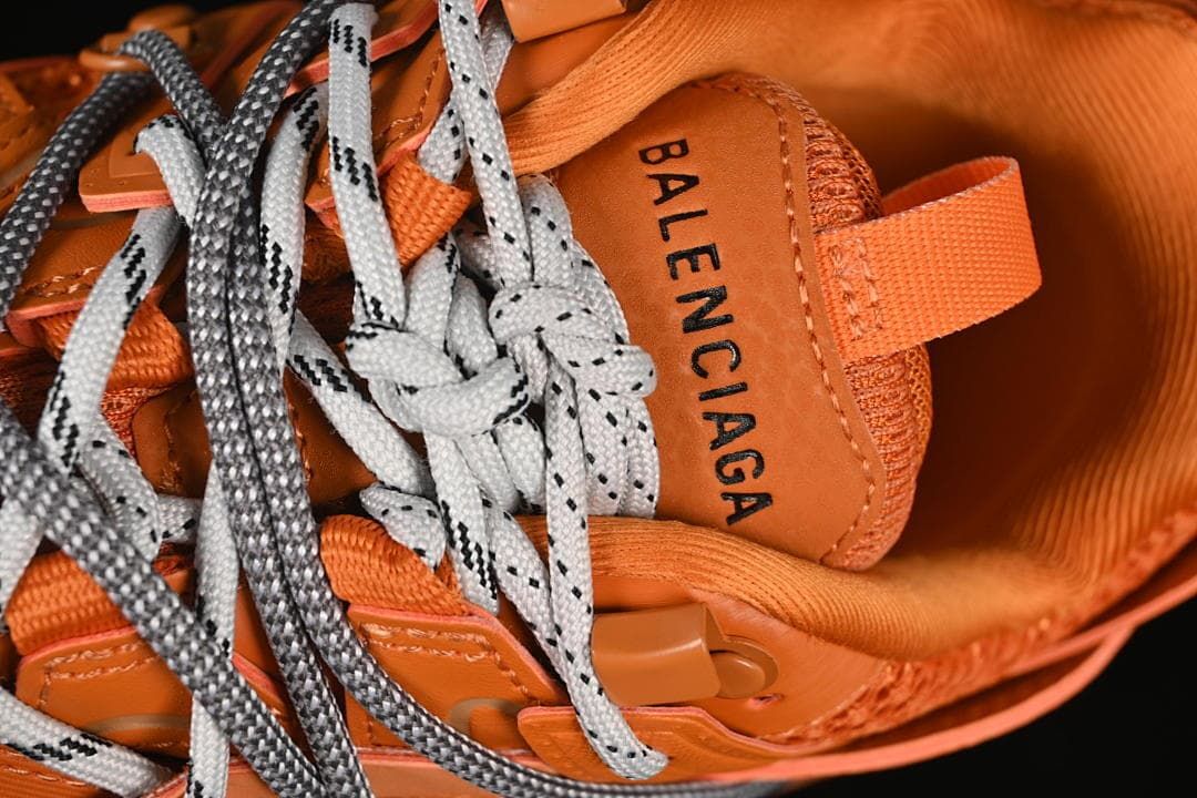 Close-up of the patterned laces and Balenciaga tongue branding