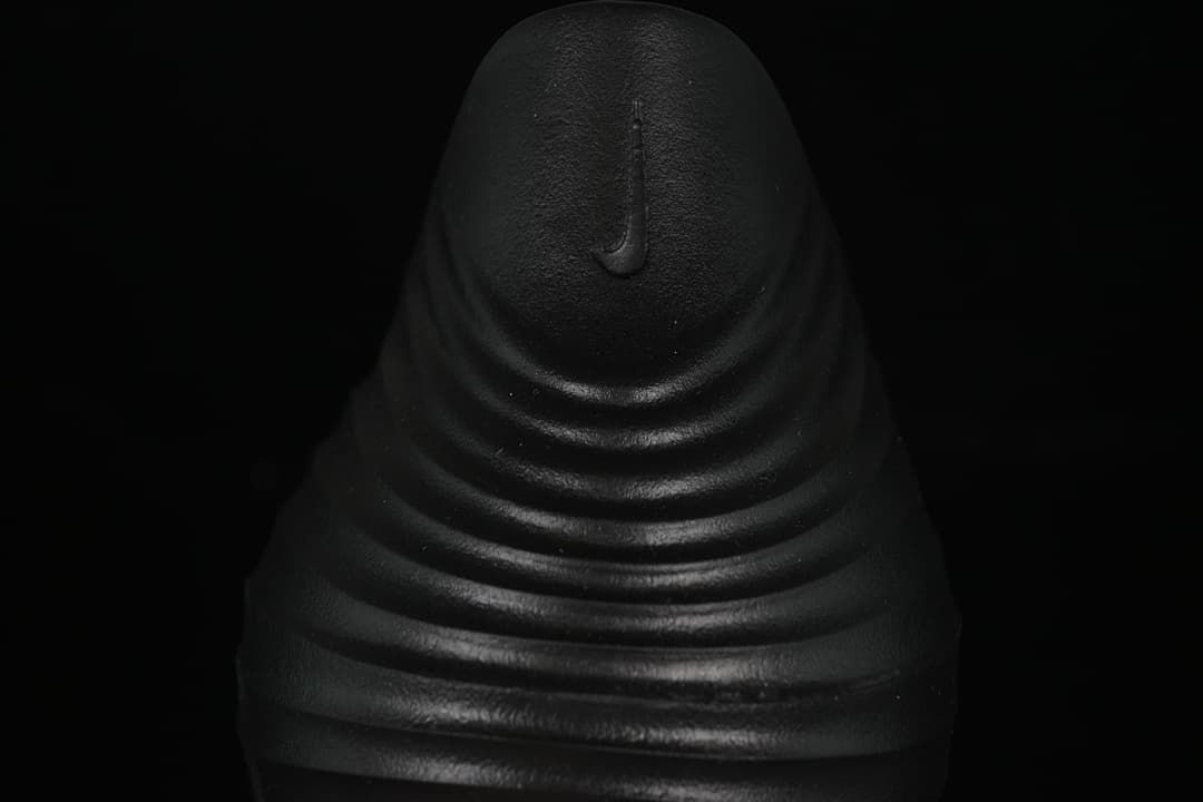 Rear view showing the ridged heel and small logo