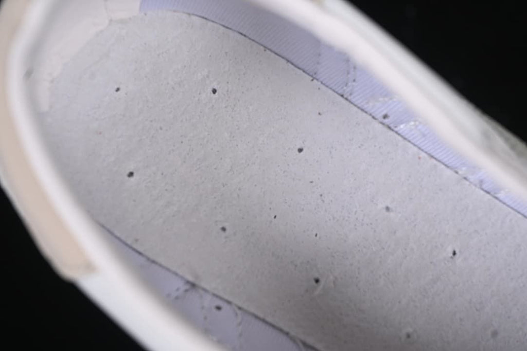 Close-up of the interior footbed
