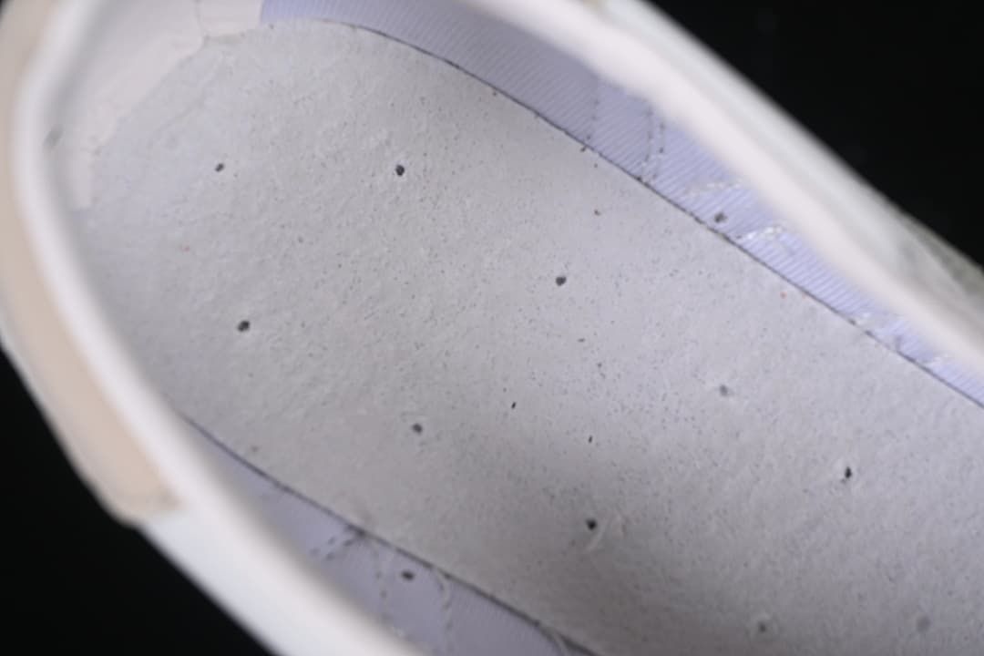 Close-up of the interior footbed