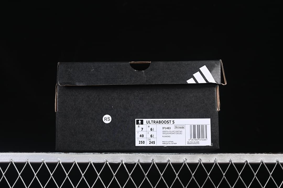 adidas shoe box label identifying Ultraboost 5 and model IF1483