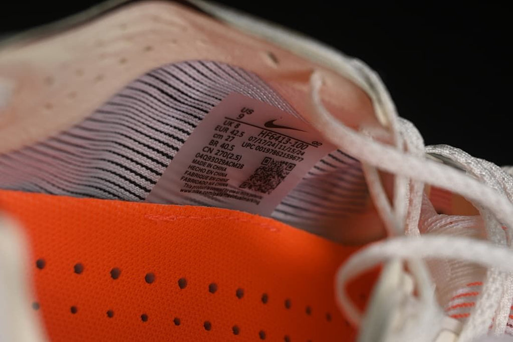 Shoe size label showing EU 42.5 and product code HF6413-100