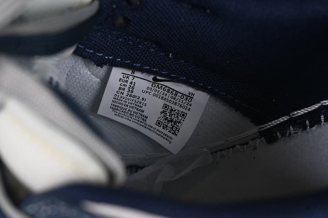 Close-up of the shoe size label inside the sneaker