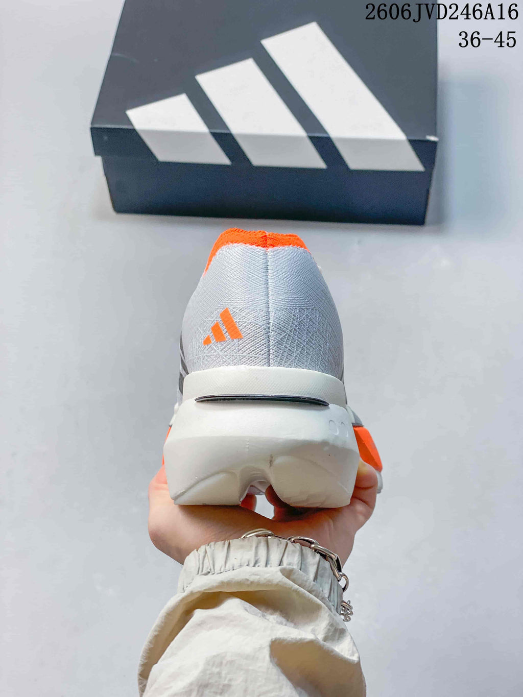 Rear view of the running shoe showing the heel and sculpted sole.