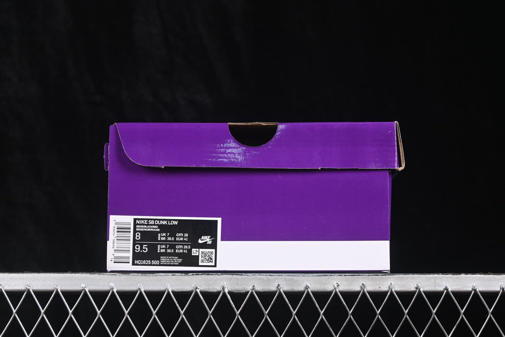 Purple Nike SB shoebox displaying a size label and the style code HQ1625-500.